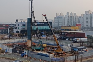 22년 02월